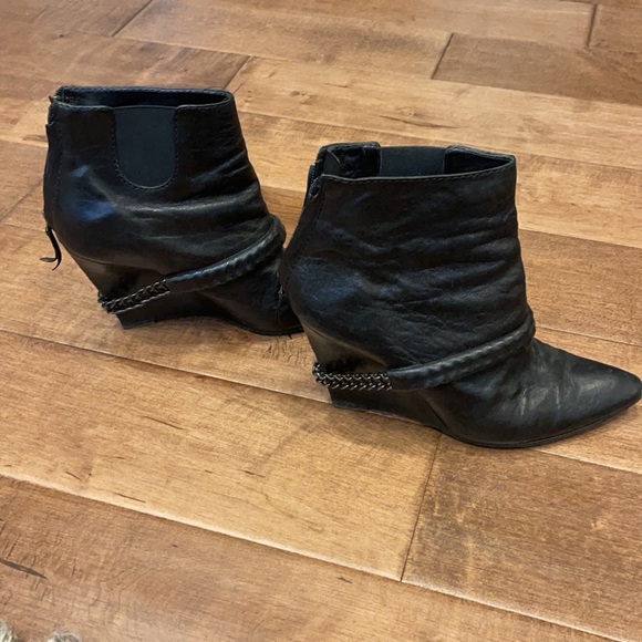 Givenchy wedge chain boot - Picture 2 of 6